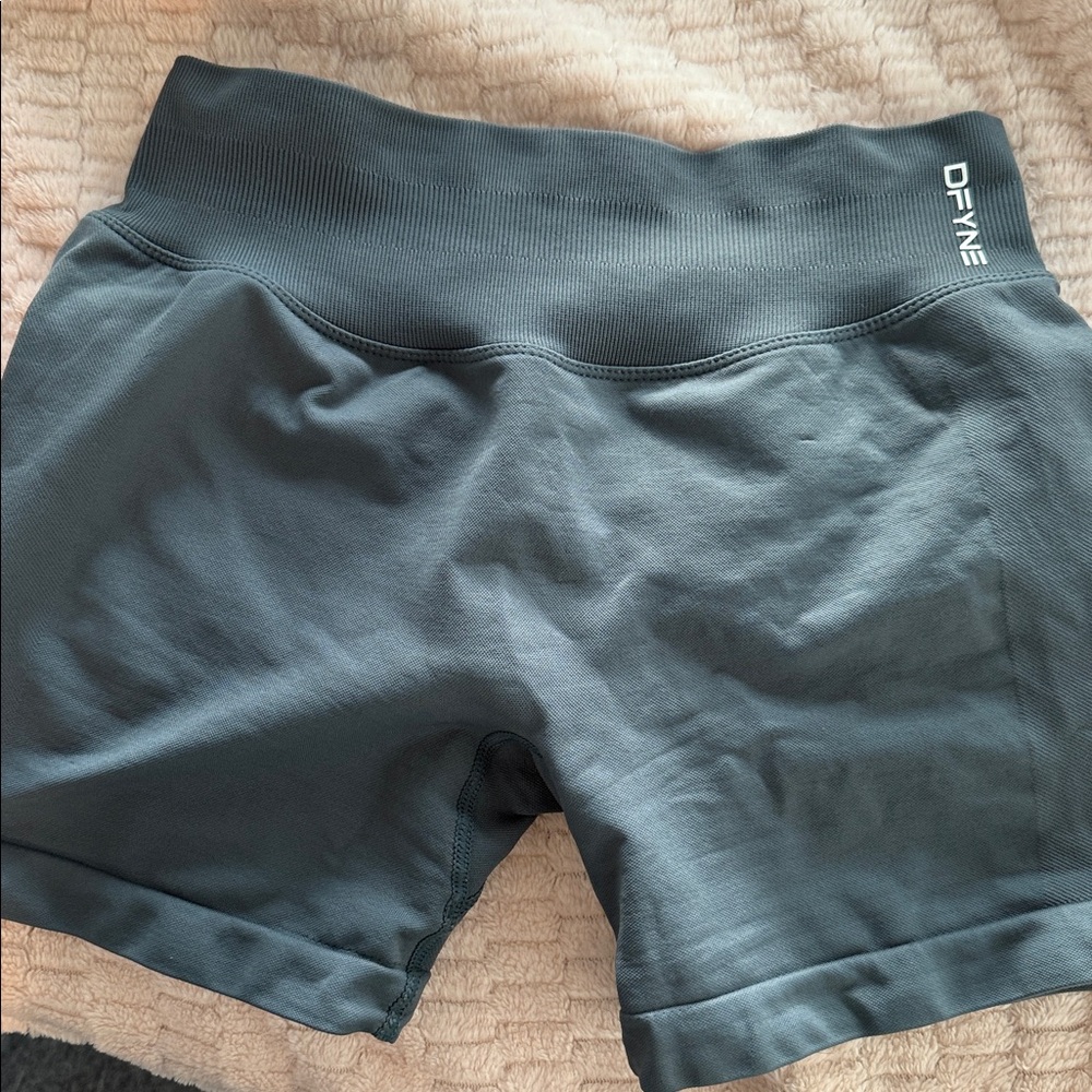 Grey dfyne impact shorts